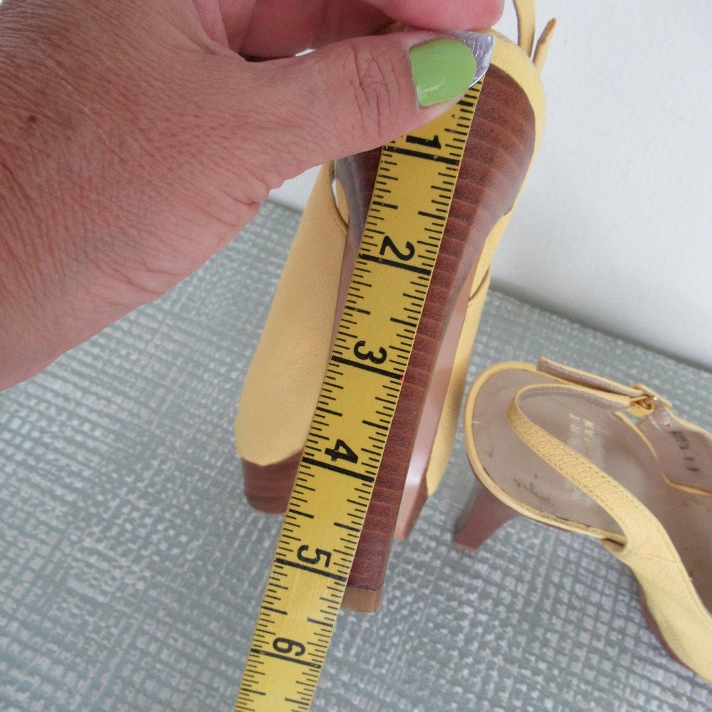 Stuart Weitzman Platform Leather Slingback Sandal Peep Toe Shoes Size 8 Yellow - Picture 8 of 10